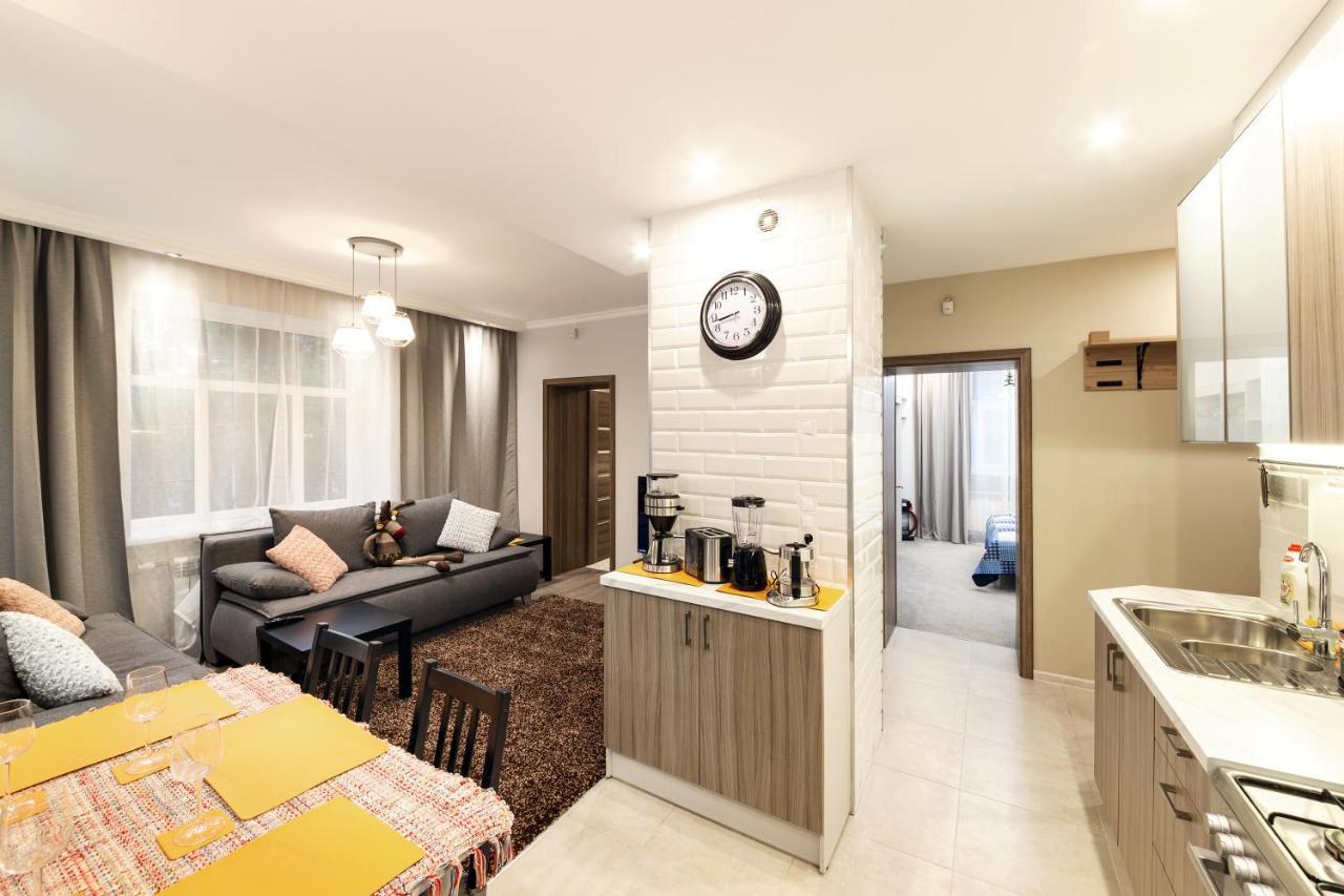 Parkcosylux Two Bedrooms Apart Free Parking Riga Dış mekan fotoğraf